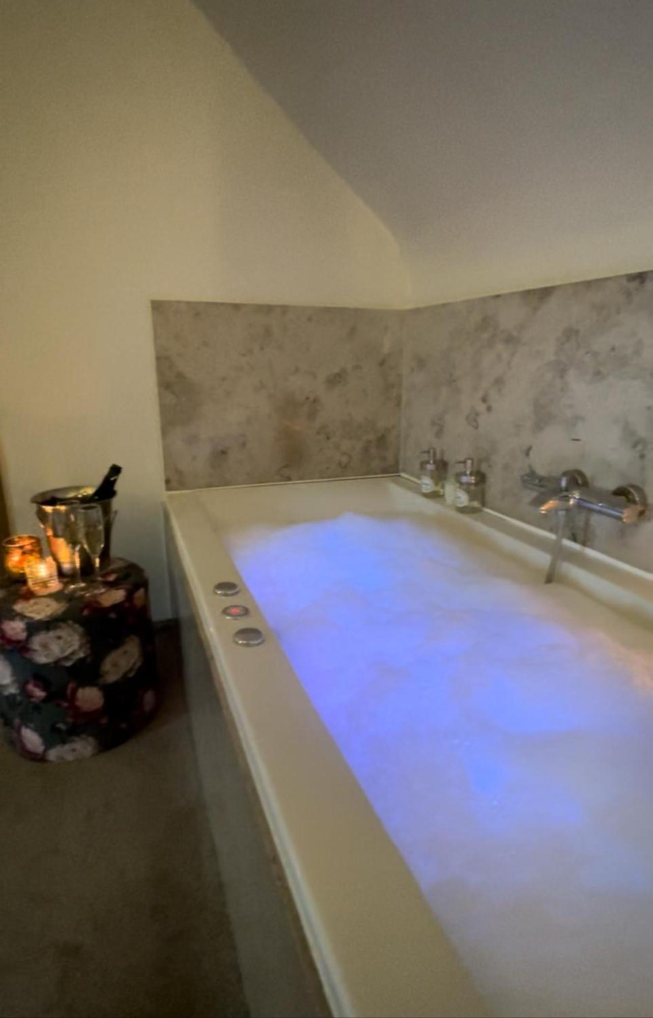De Verborgen Parel B&B Borgloon Bagian luar foto