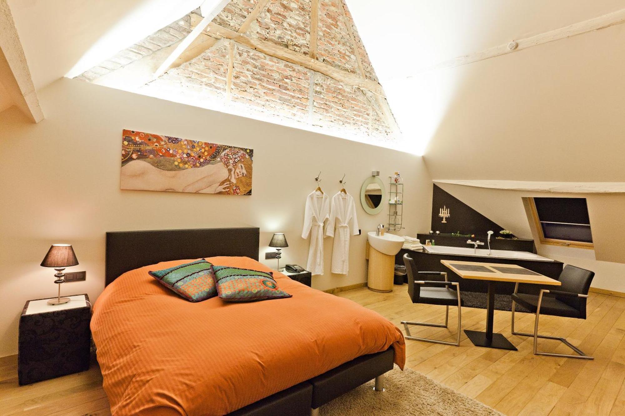 De Verborgen Parel B&B Borgloon Bagian luar foto